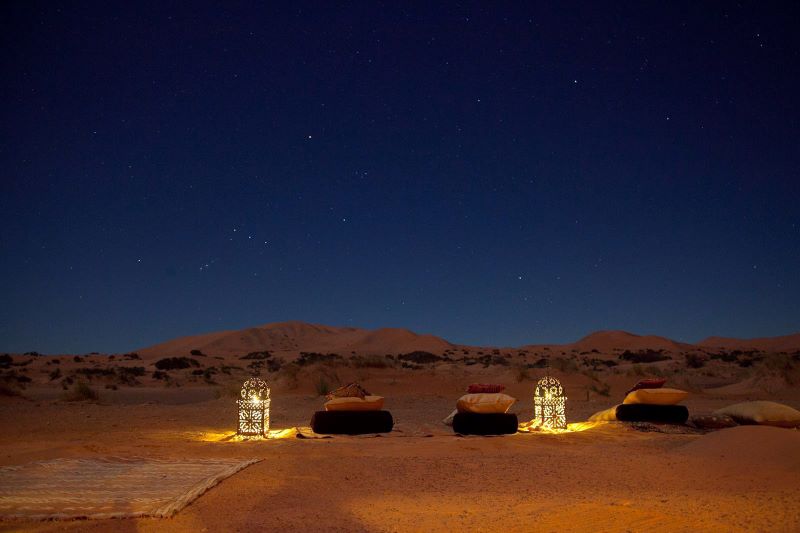 Night picture in the desert